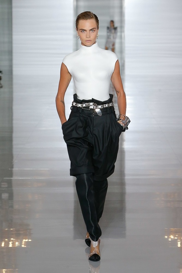 عرض أزياء Balmain لربيع وصيف 2019