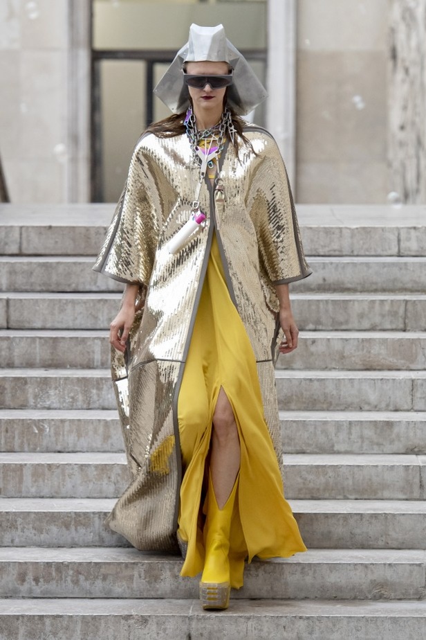 اسبوع الموضة في باريس 2019 مجموعة RICK OWENS لربيع وصيف 2020