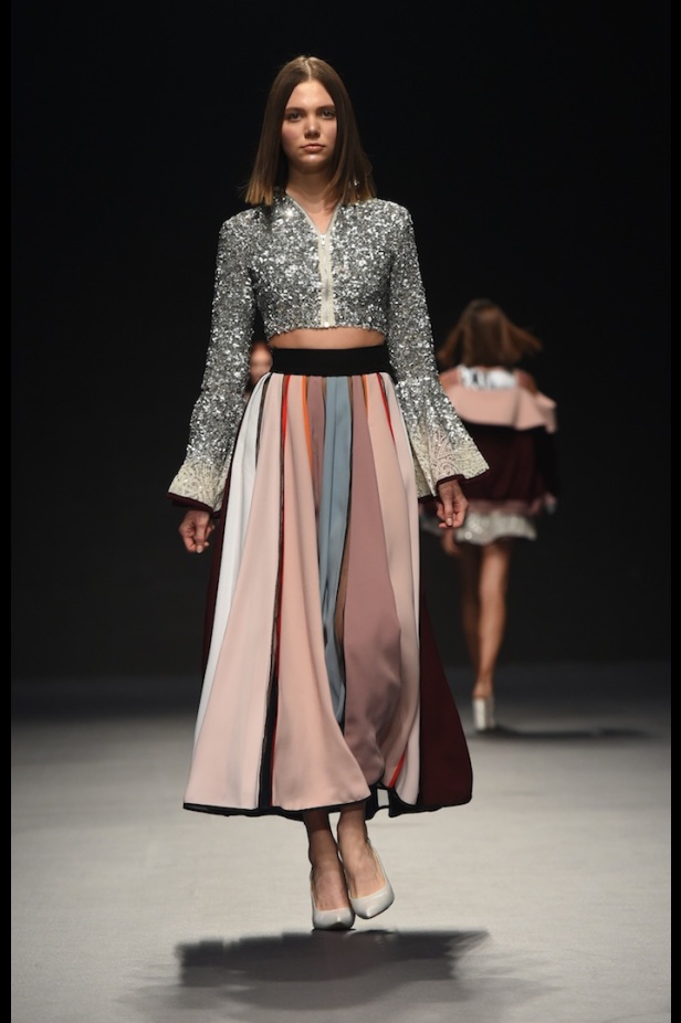 أبرز عروض ازياء فاشن فوروورد في دبي لعام 2017