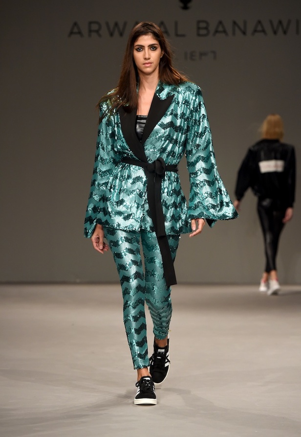 أبرز عروض ازياء فاشن فوروورد في دبي لعام 2017