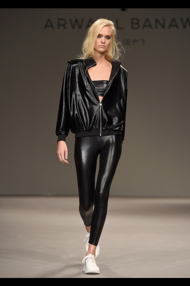 أبرز عروض ازياء فاشن فوروورد في دبي لعام 2017