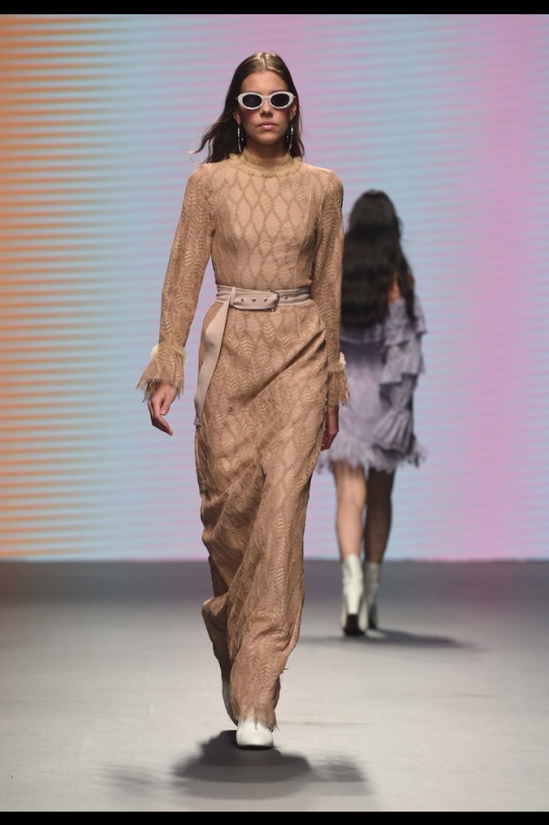 أبرز عروض ازياء فاشن فوروورد في دبي لعام 2017