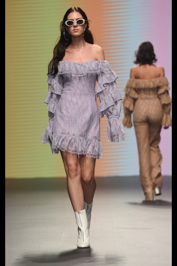 أبرز عروض ازياء فاشن فوروورد في دبي لعام 2017