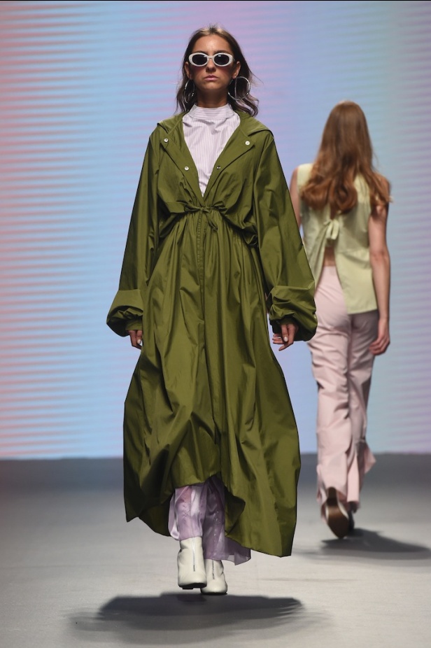 أبرز عروض ازياء فاشن فوروورد في دبي لعام 2017