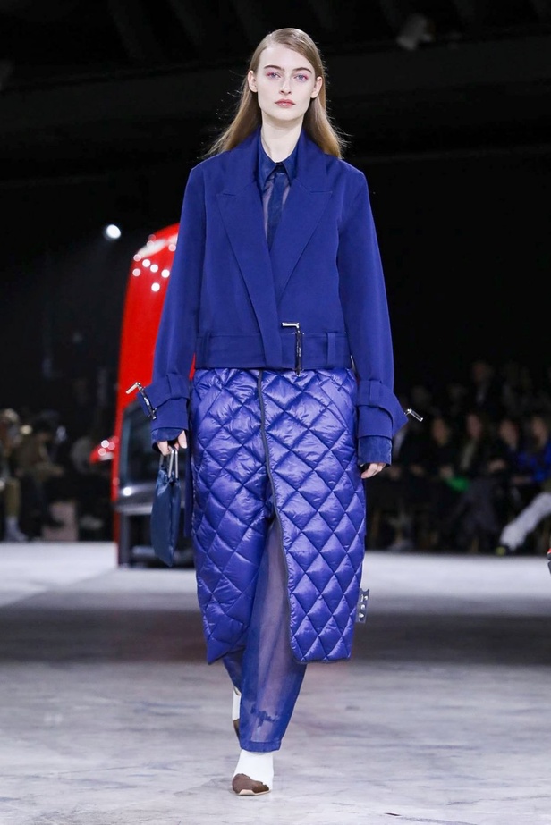 مجموعة Off White لموسم خريف وشتاء 2020-2021