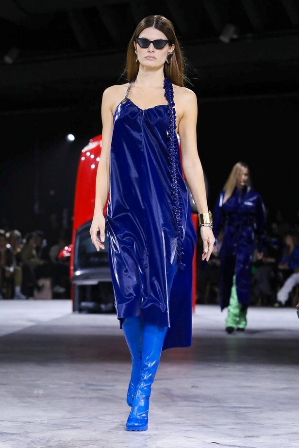 مجموعة Off White لموسم خريف وشتاء 2020-2021