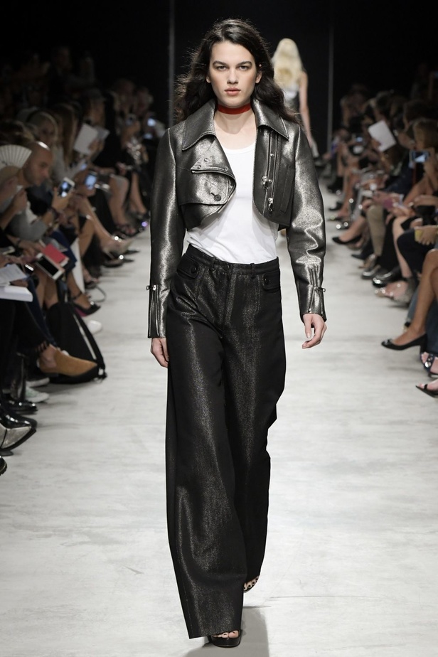 مجموعة Guy Laroche لربيع وصيف 2017