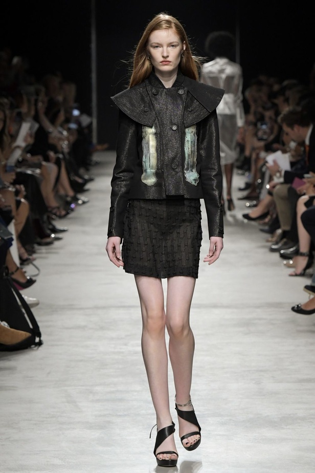 مجموعة Guy Laroche لربيع وصيف 2017