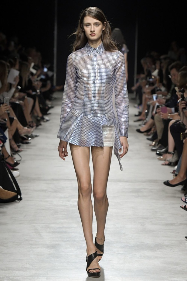 مجموعة Guy Laroche لربيع وصيف 2017