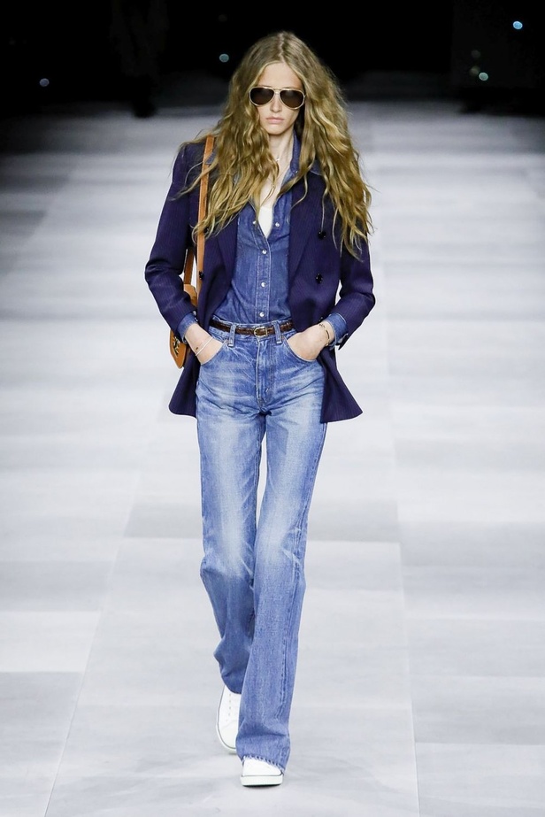 اسبوع الموضة في باريس 2019 أزياء  CELINE الفاخرة لربيع وصيف 2020