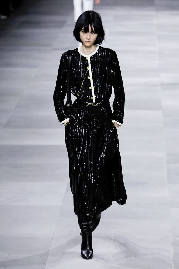 اسبوع الموضة في باريس 2019 أزياء  CELINE الفاخرة لربيع وصيف 2020