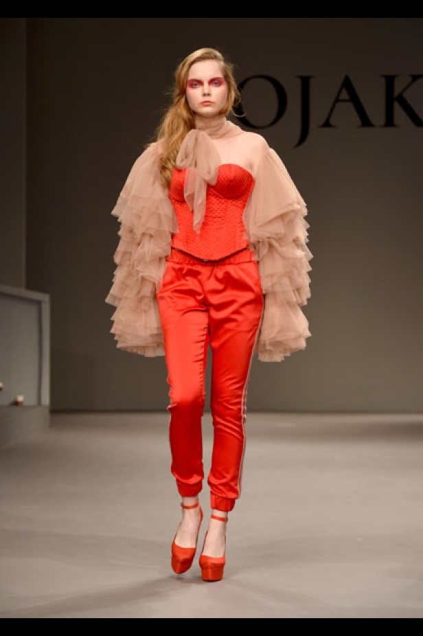 "فاشن فوروورد" يختتم فعالياته بتميّز وتألق أبرز المصممين