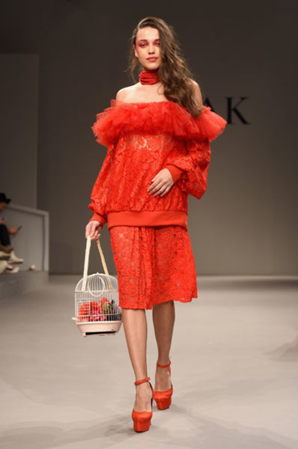 "فاشن فوروورد" يختتم فعالياته بتميّز وتألق أبرز المصممين