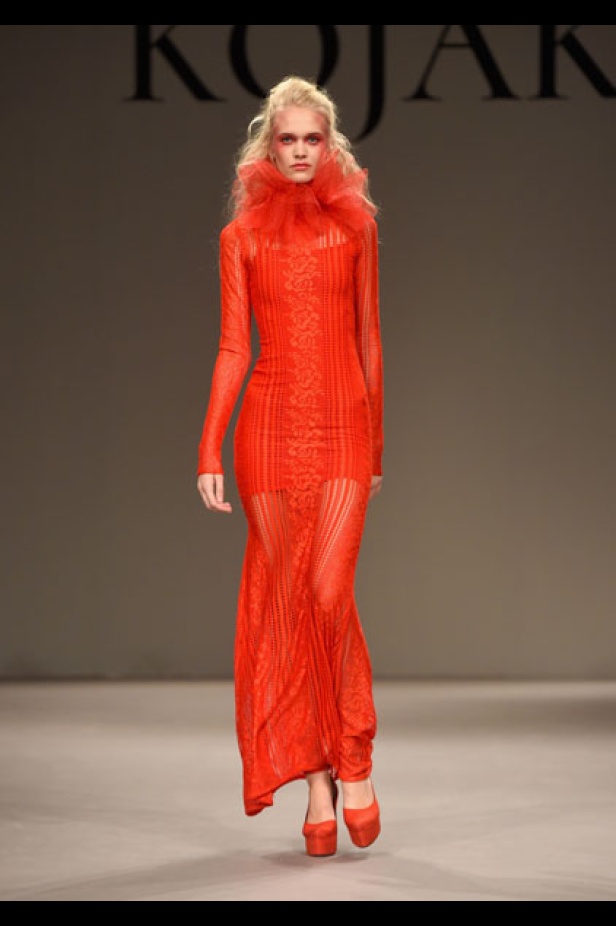 "فاشن فوروورد" يختتم فعالياته بتميّز وتألق أبرز المصممين