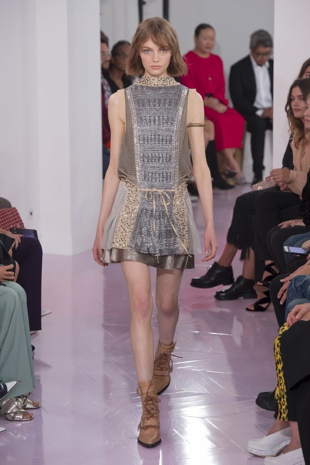 عرض كلوي لربيع وصيف 2018 في اسبوع الموضة بباريس