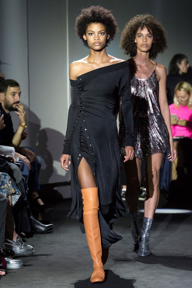 مجموعة باكو رابان لربيع وصيف 2018‏