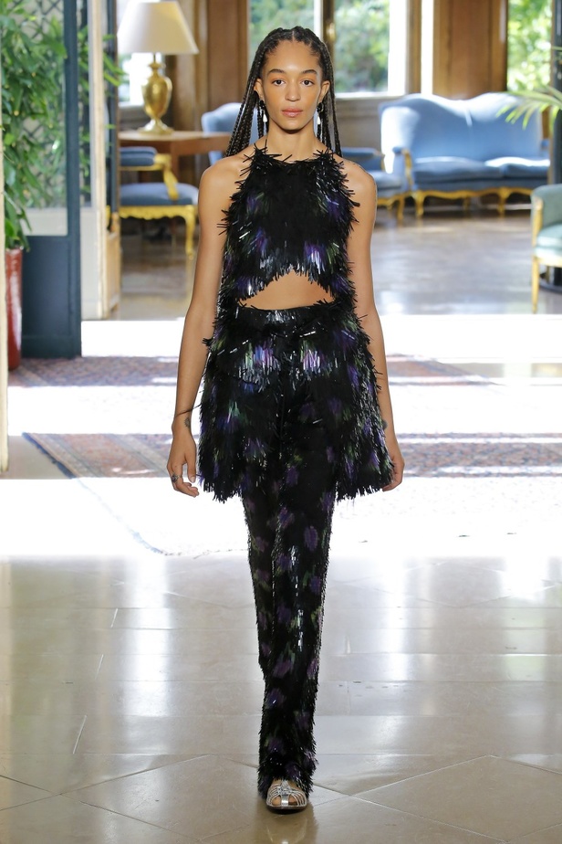 عرض أزياء Altuzarra لربيع وصيف 2019 !