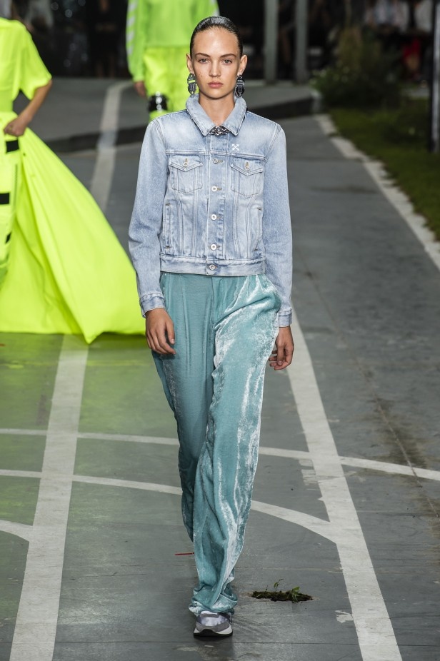 مجموعة Off-White لربيع وصيف 2019