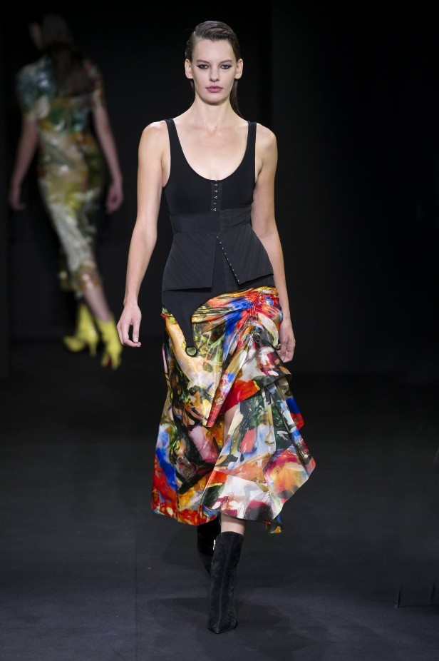 عرض أزياء Mugler لربيع وصيف 2019