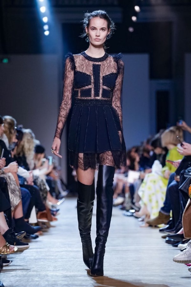 مجموعة ايلي صعب لموسم ربيع وصيف 2019