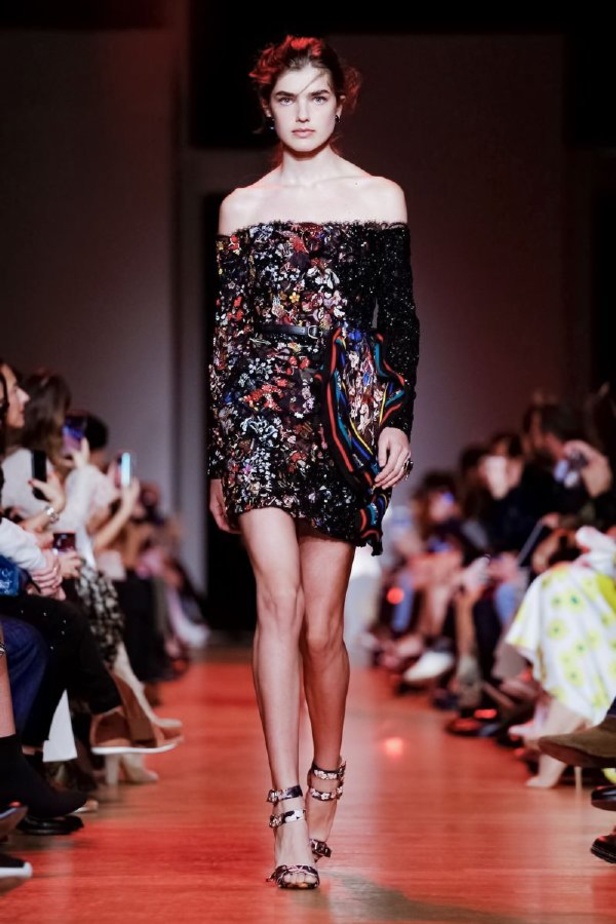 مجموعة ايلي صعب لموسم ربيع وصيف 2019