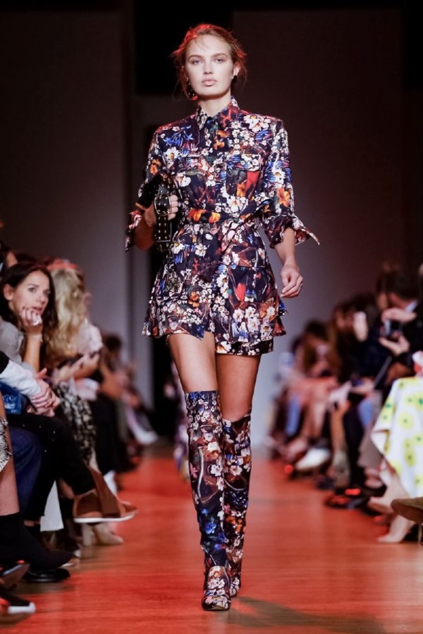 مجموعة ايلي صعب لموسم ربيع وصيف 2019