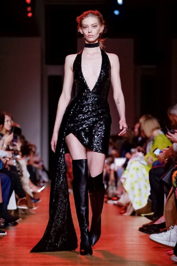 مجموعة ايلي صعب لموسم ربيع وصيف 2019