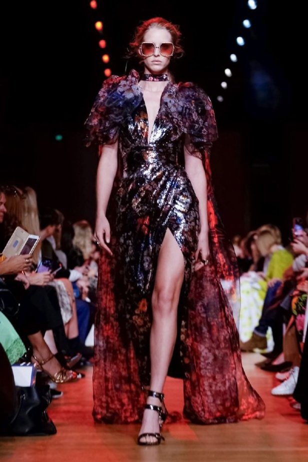 مجموعة ايلي صعب لموسم ربيع وصيف 2019