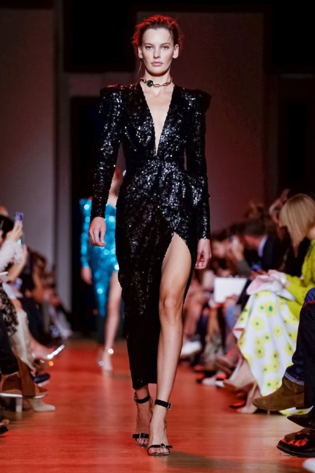 مجموعة ايلي صعب لموسم ربيع وصيف 2019