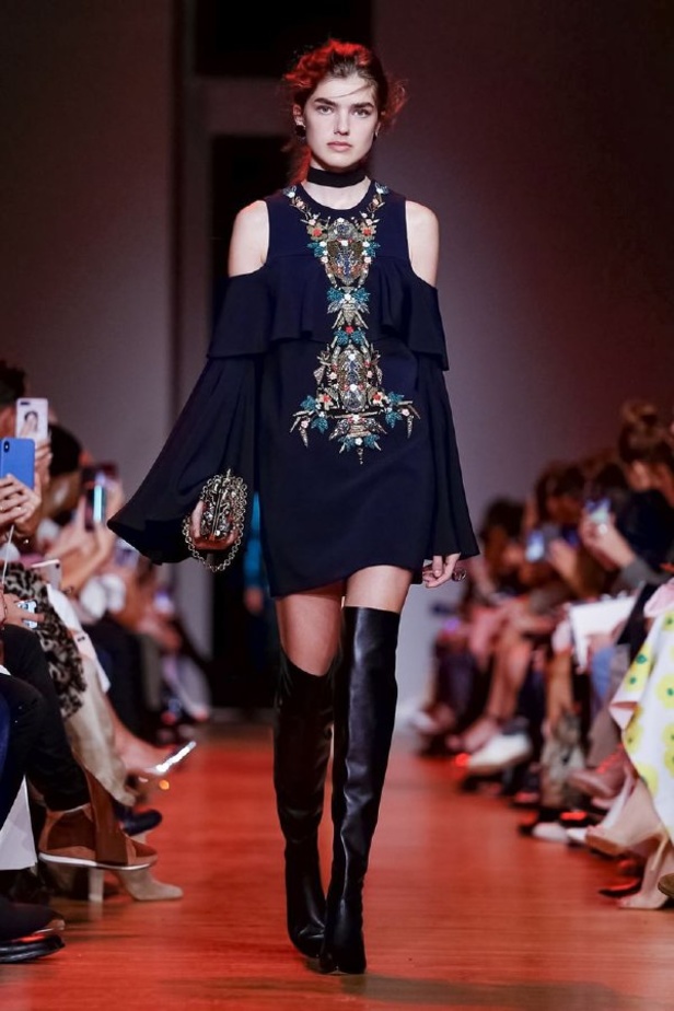 مجموعة ايلي صعب لموسم ربيع وصيف 2019