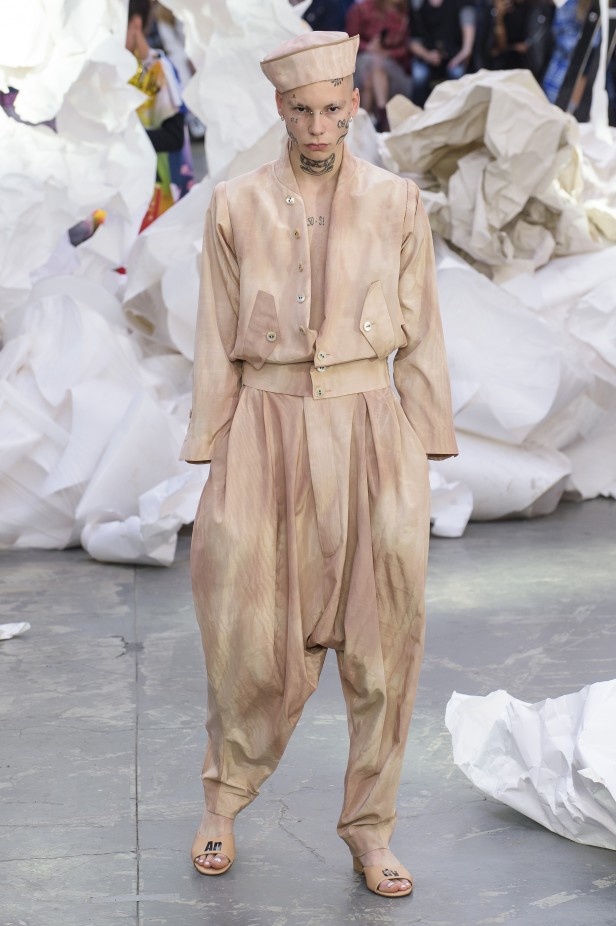 عرض Vivienne Westwood لربيع وصيف 2019