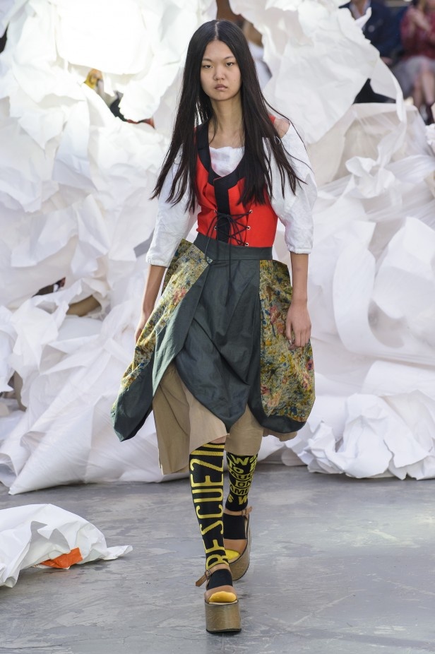 عرض Vivienne Westwood لربيع وصيف 2019