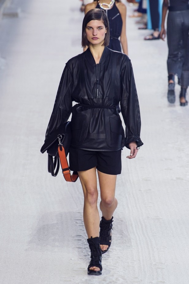 عرض Hermès لربيع وصيف 2019