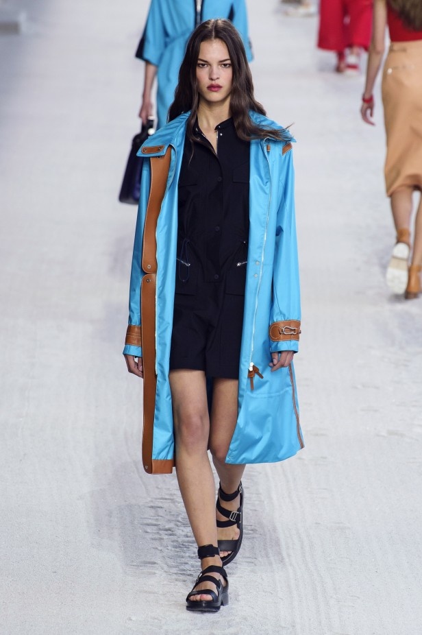 عرض Hermès لربيع وصيف 2019