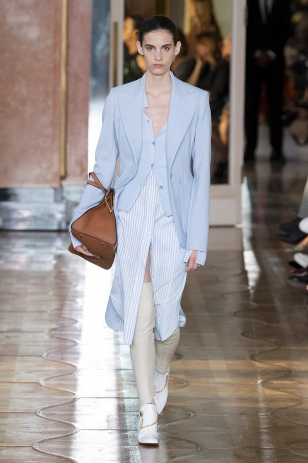 اسبوع الموضة في باريس 2019 مجموعة altuzarra للملابس الجاهزة لربيع وصيف 2020