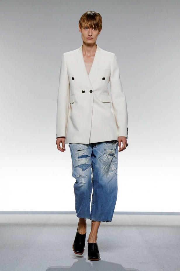 اسبوع الموضة في باريس 2019 مجموعة GIVENCHY لربيع وصيف 2020