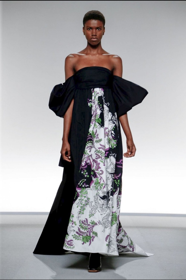 اسبوع الموضة في باريس 2019 مجموعة GIVENCHY لربيع وصيف 2020