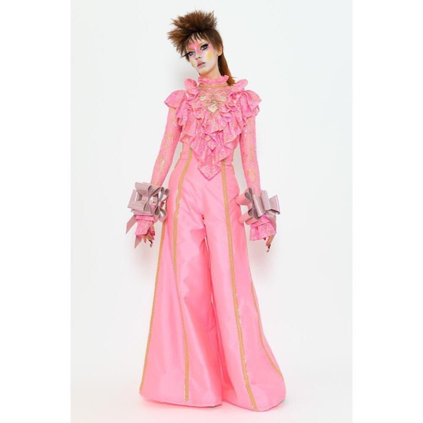 اسبوع الموضة في باريس 2019 مجموعة الالبسة الجاهزة من MANISH ARORA لربيع وصيف 2020