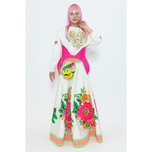 اسبوع الموضة في باريس 2019 مجموعة الالبسة الجاهزة من MANISH ARORA لربيع وصيف 2020