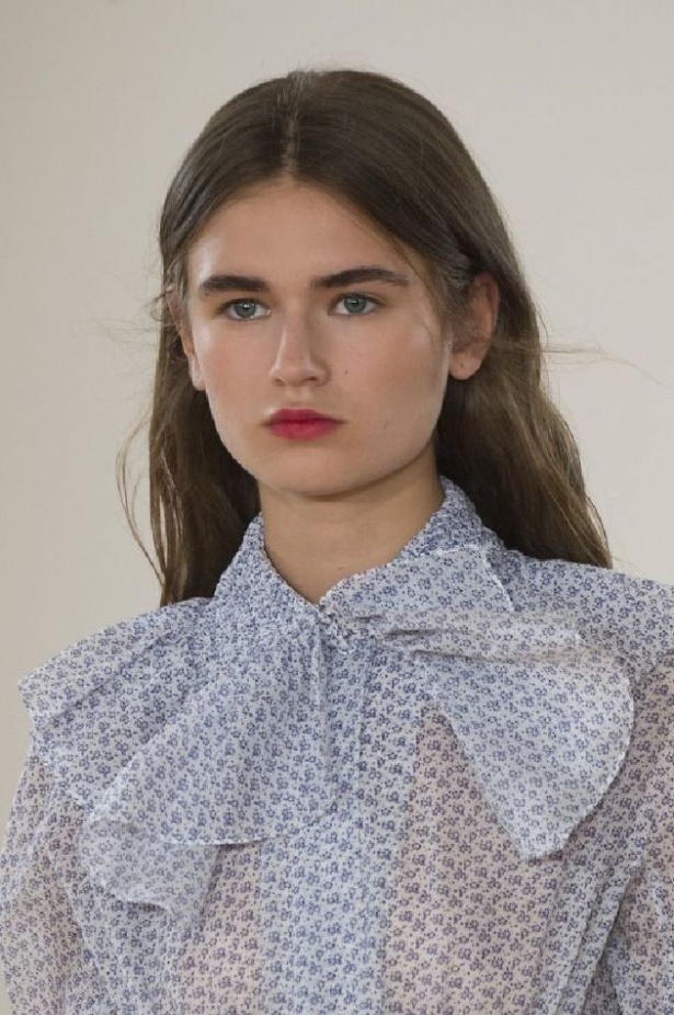 مجموعة Emilia Wickstead لربيع وصيف 2017