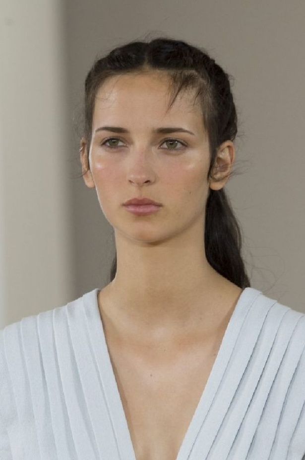 مجموعة Emilia Wickstead لربيع وصيف 2017