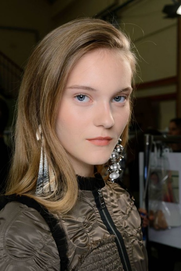 مجموعة J.W.Anderson في اسبوع لندن للموضة