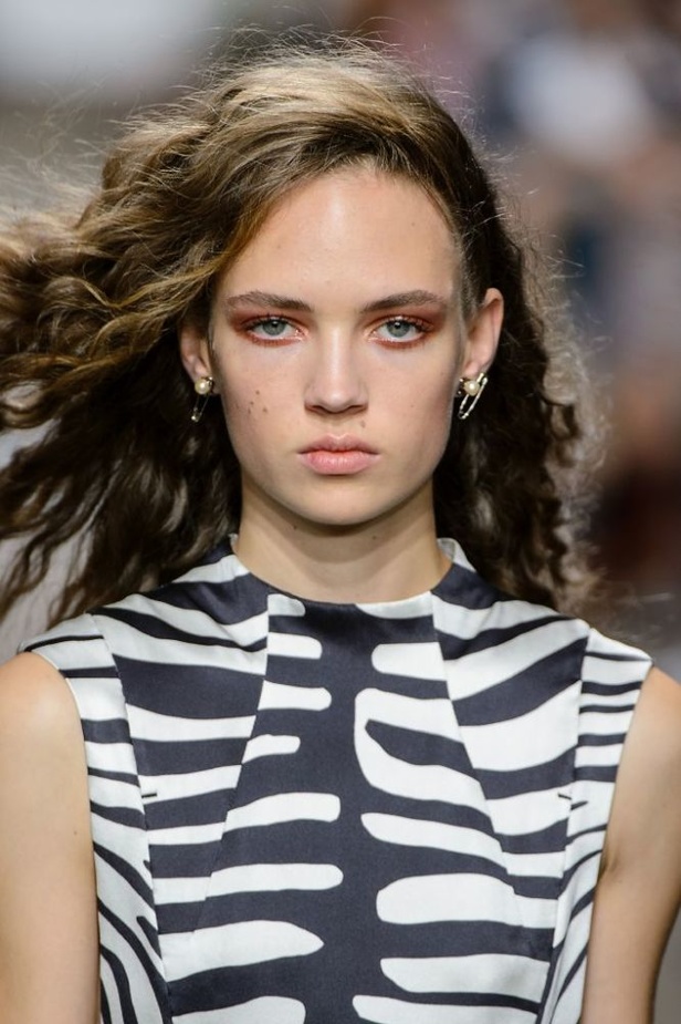 مجموعة TopShop Unique لربيع وصيف ٢٠١٧!