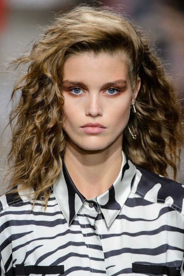 مجموعة TopShop Unique لربيع وصيف ٢٠١٧!