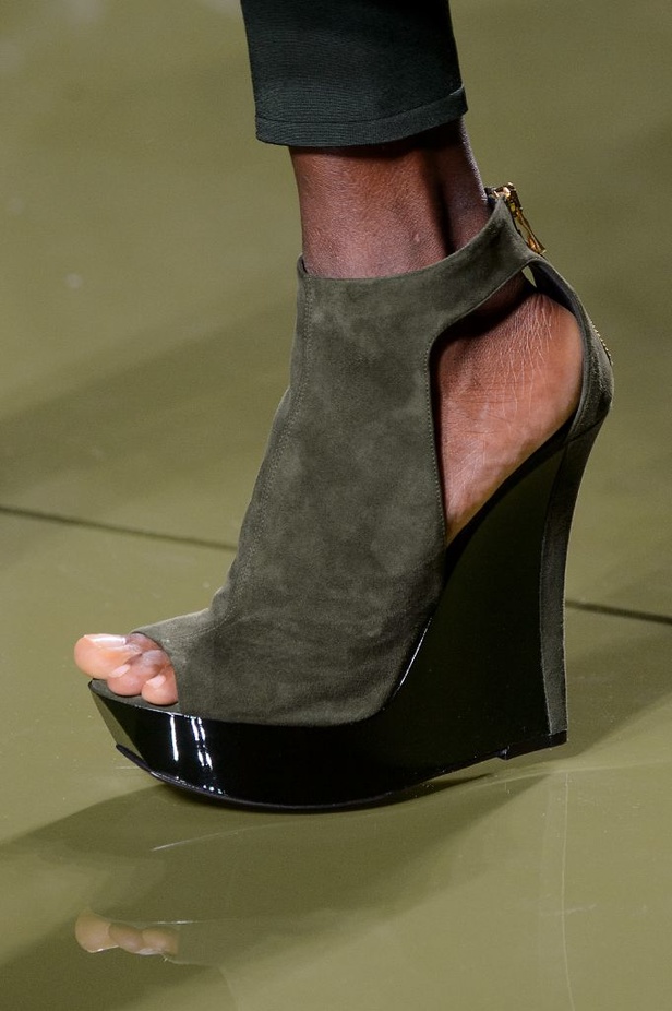 عرض أزياء Balmain لصيف وربيع ٢٠١٧ !