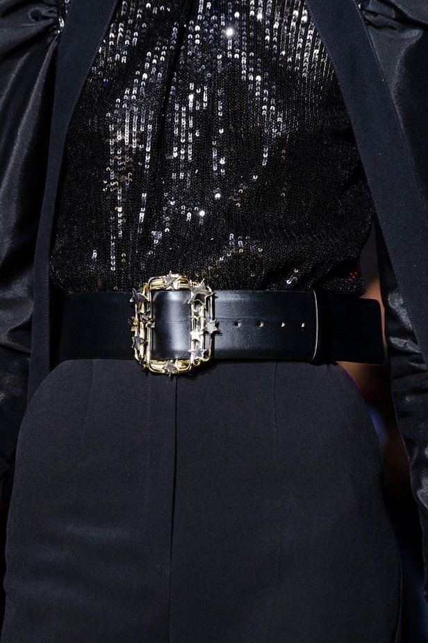 مجموعة ايلي صعب للهوت كوتور لخريف وشتاء 2016-2017