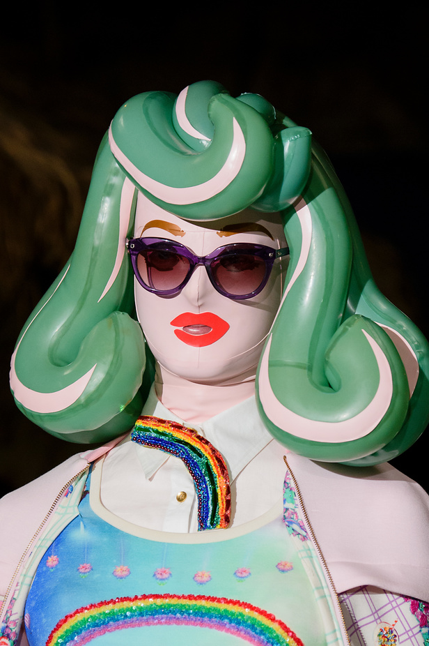 مجموعة Manish Arora لربيع وصيف 2017..