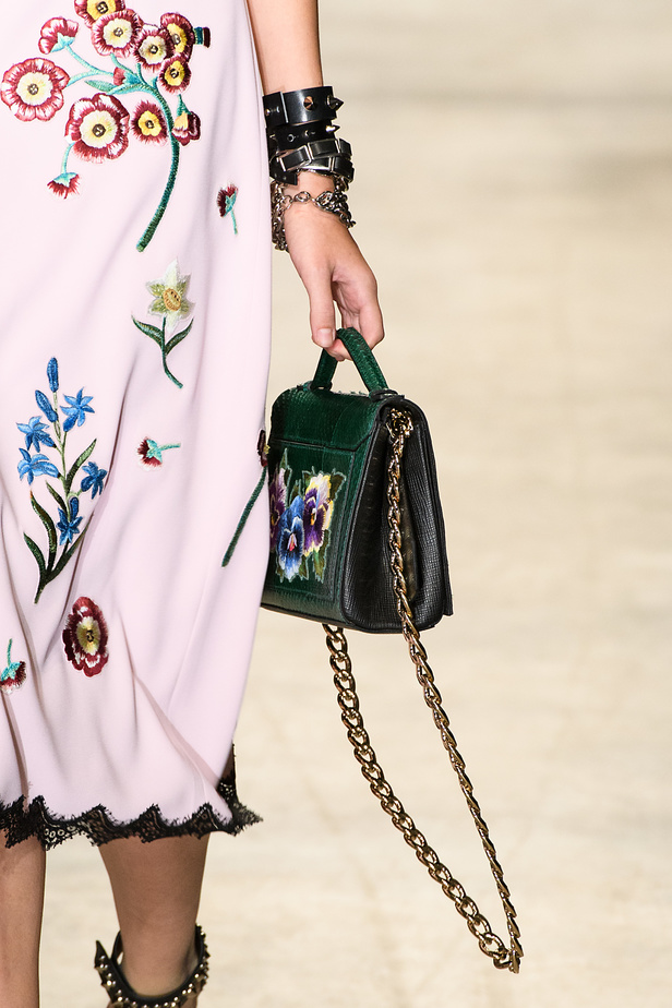 مجموعة “Andrew Gn” لموسم ربيع وصيف 2017