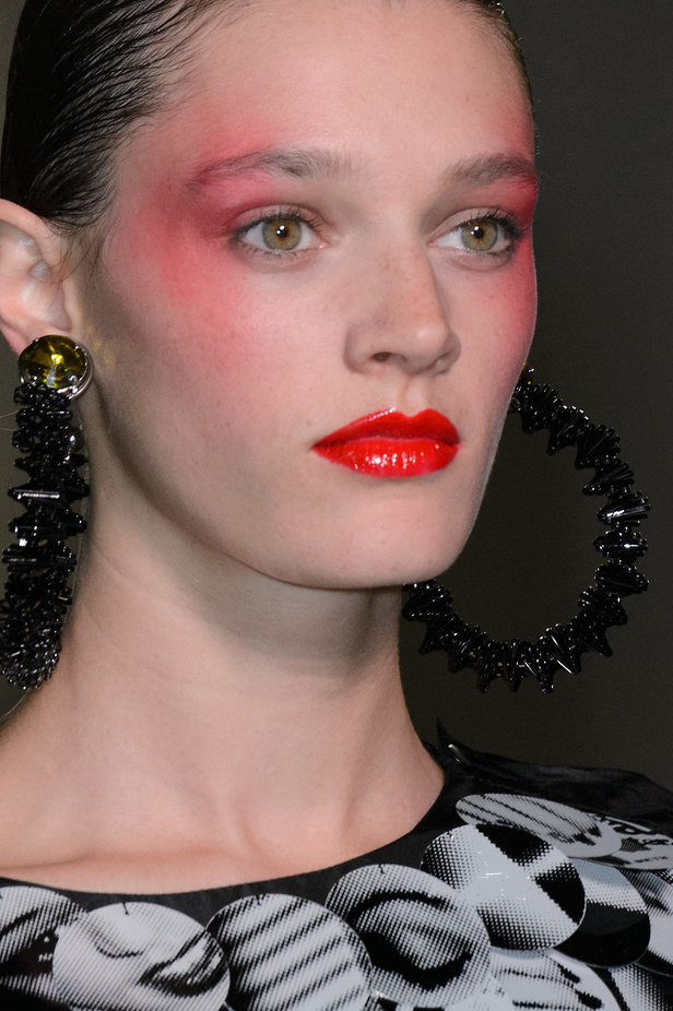 مجموعة kenzo لربيع وصيف ٢٠١٧ !