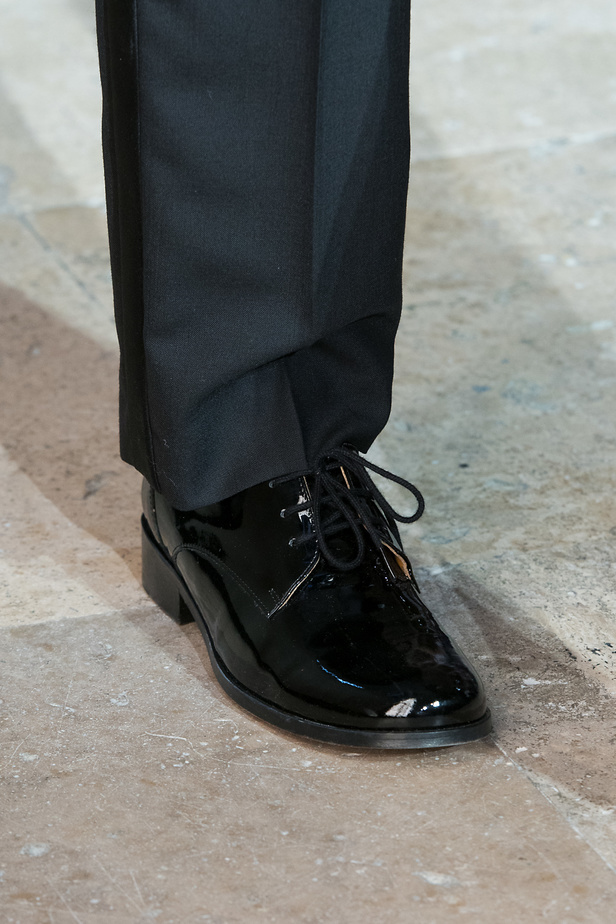 مجموعة AGNES B لموسم ربيع وصيف 2017